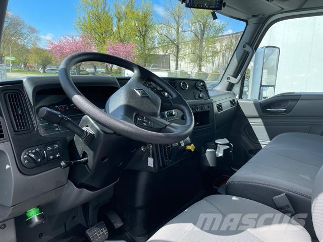 International MV Hűtős