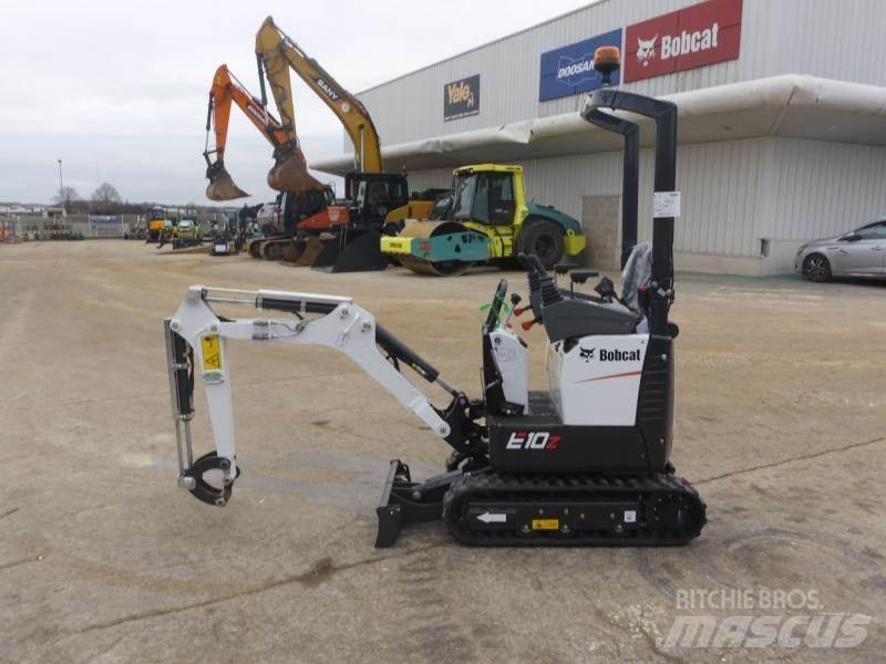 Bobcat E10Z Mini kotrók < 7t