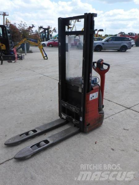 Fenwick L10 Gyalogkíséretű targonca