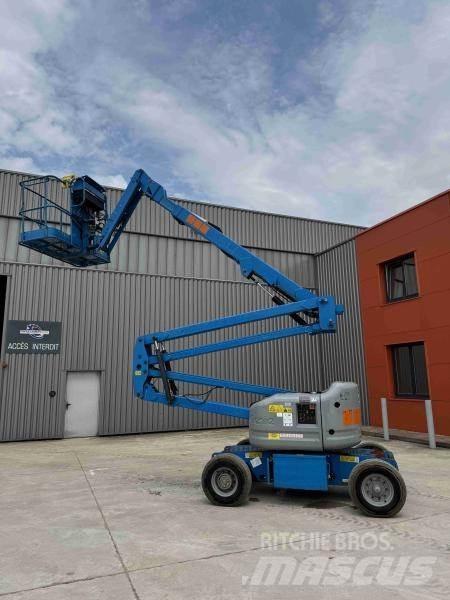 Genie Z45/25 Karos emelők