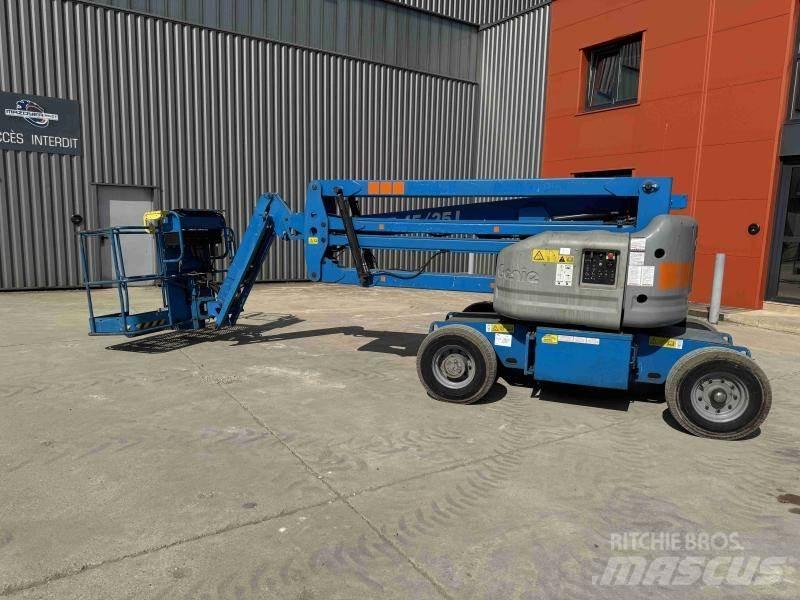 Genie Z45/25 Karos emelők