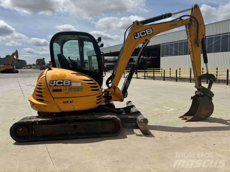 JCB 8065 Mini kotrók < 7t