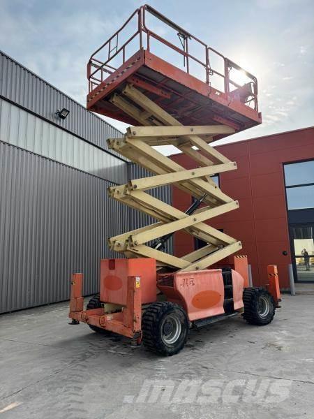 JLG 4394RT Karos emelők