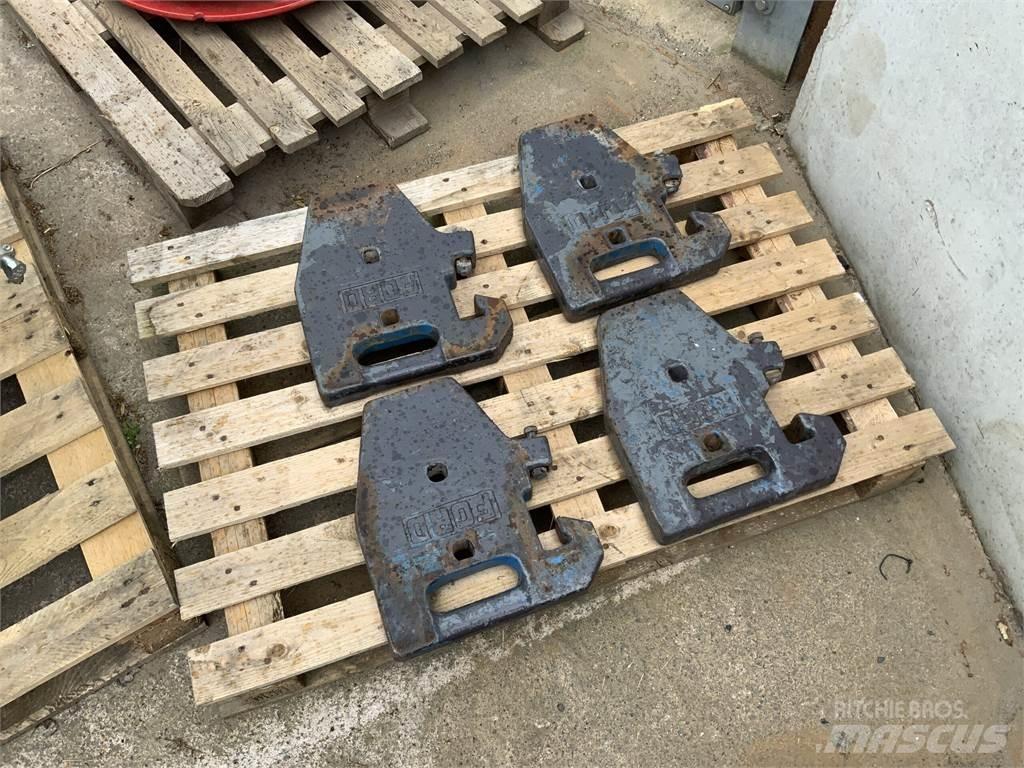  4 x Ford Weights Egyéb mezőgazdasági gépek