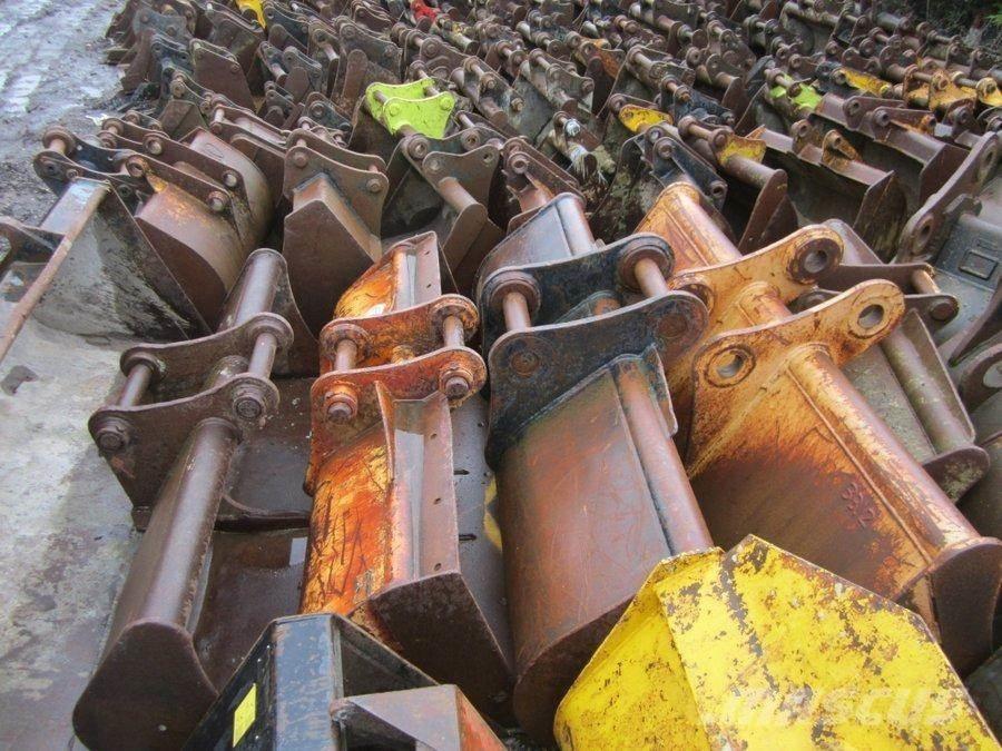  Choice of Buckets - POA Egyéb mezőgazdasági gépek