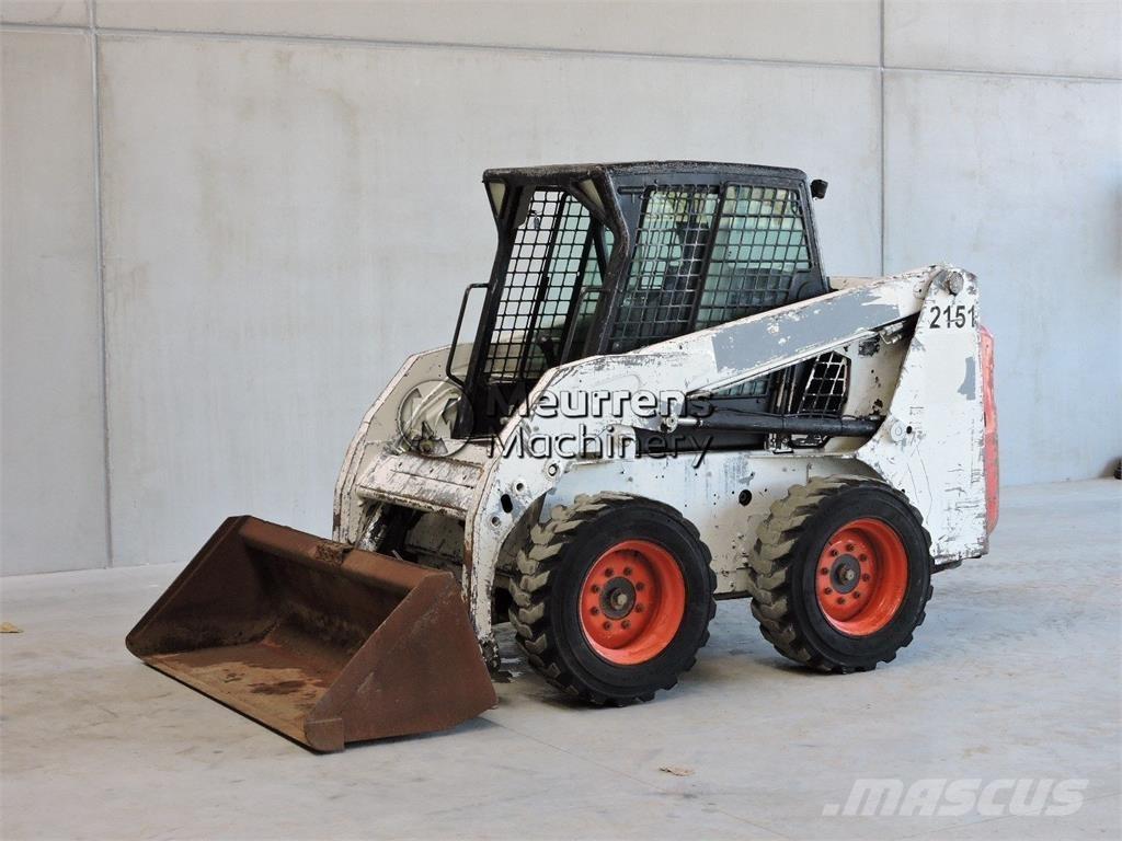 Bobcat S150 Gumikerekes homlokrakodók