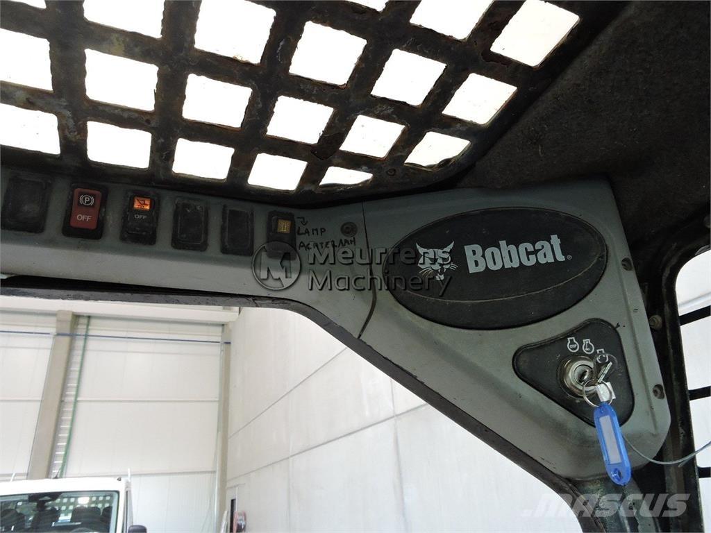 Bobcat S150 Gumikerekes homlokrakodók