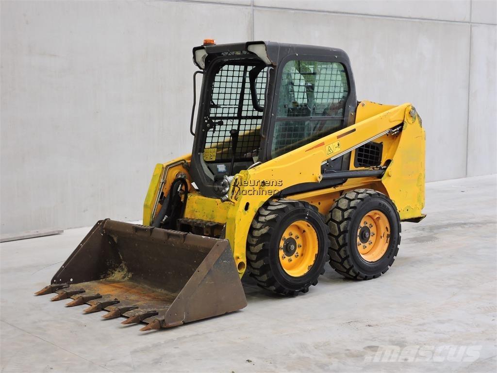 Bobcat S450 Gumikerekes homlokrakodók