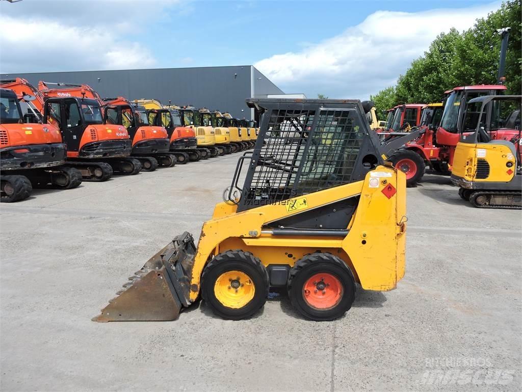 Bobcat S70 Gumikerekes homlokrakodók