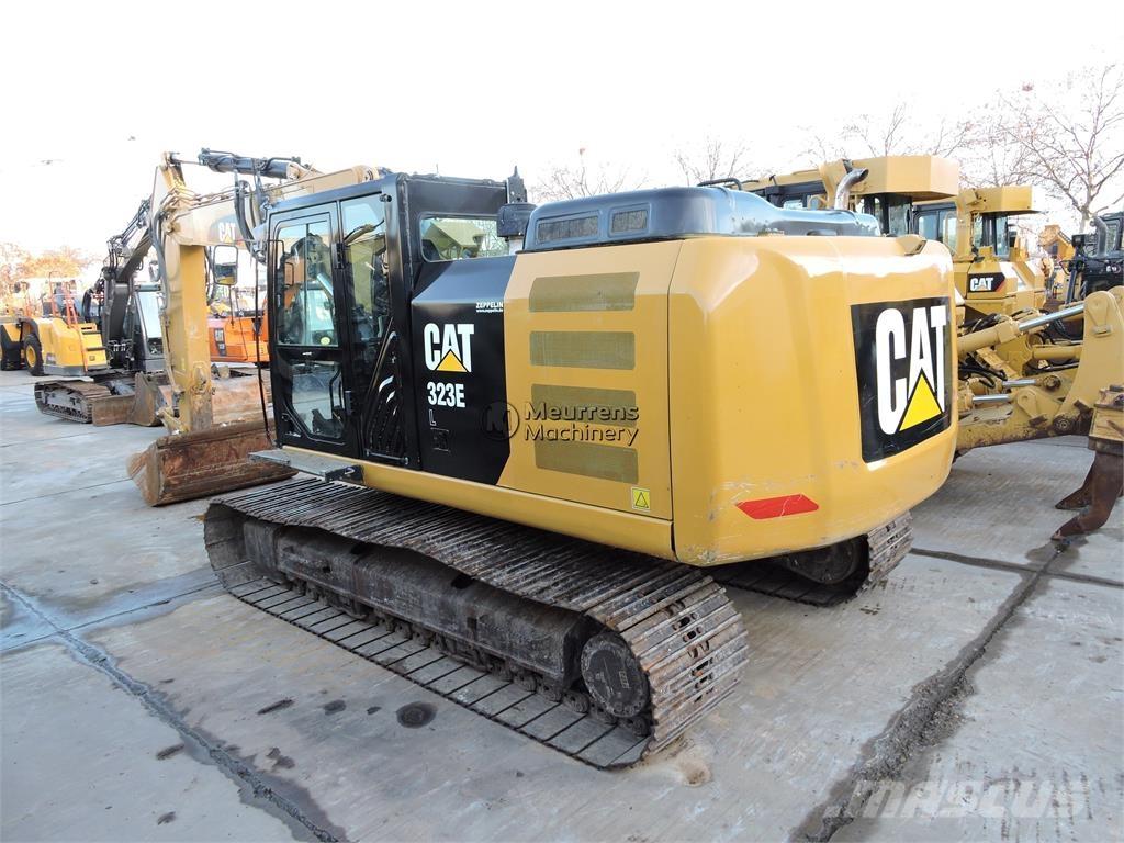 CAT 323E Lánctalpas kotrók