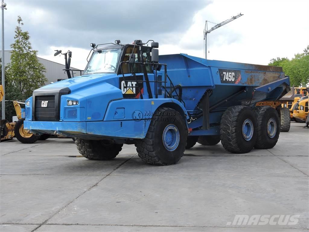 CAT 745C TAILGATE Csuklósdömperek