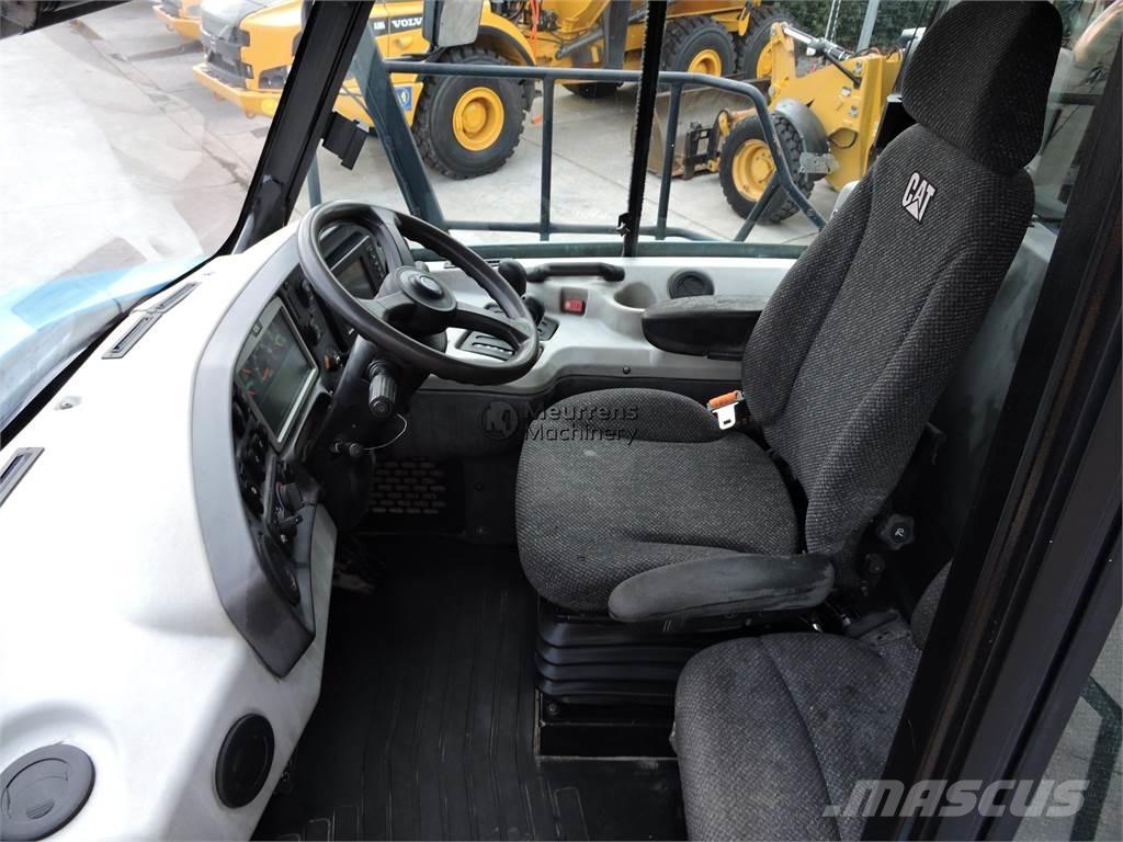 CAT 745C TAILGATE Csuklósdömperek