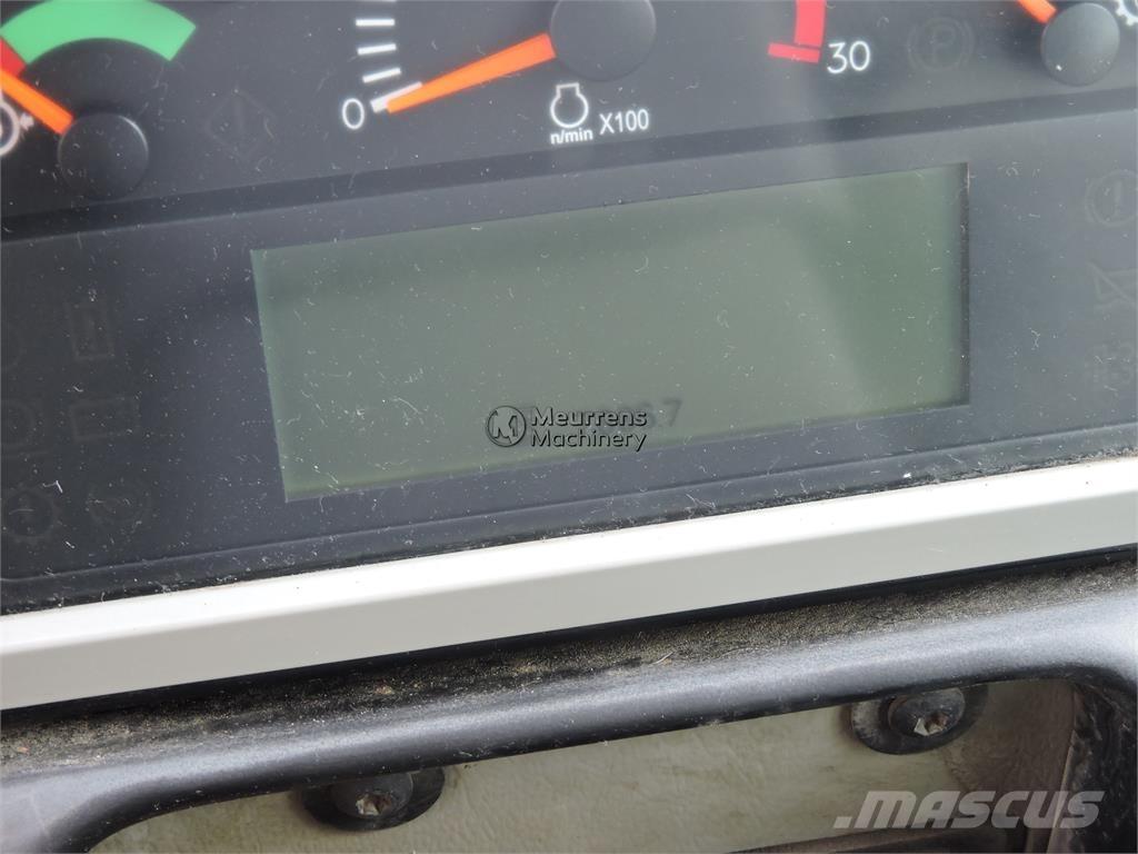 CAT 745C TAILGATE Csuklósdömperek