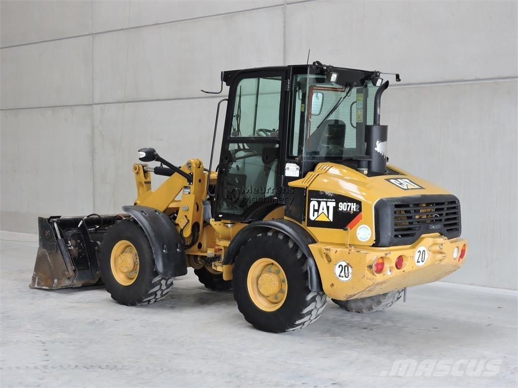 CAT 907H Gumikerekes homlokrakodók