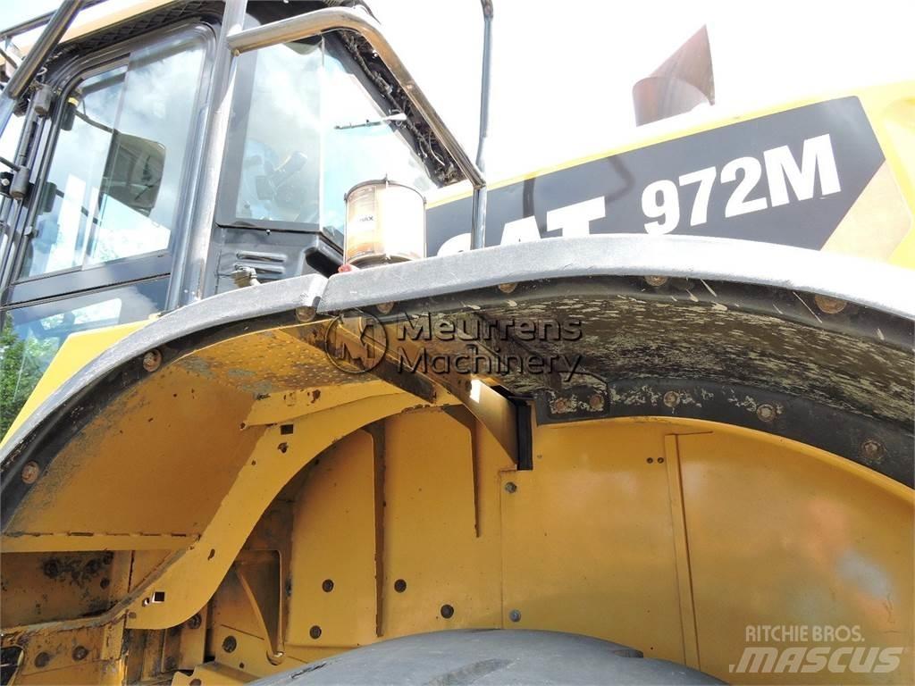 CAT 972M Gumikerekes homlokrakodók