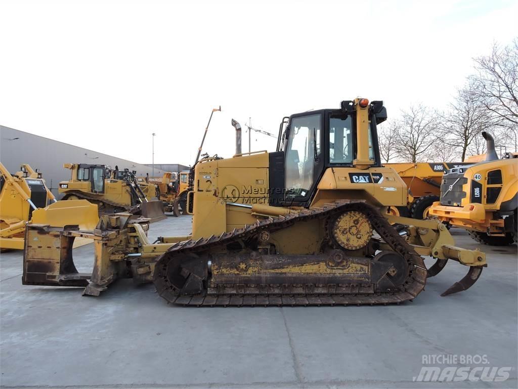 CAT D6NLGP Dózerek