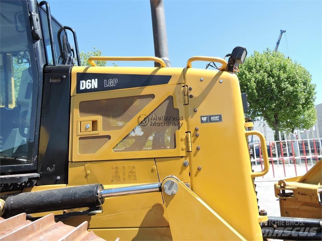 CAT D6NLGP GERMAN Dózerek