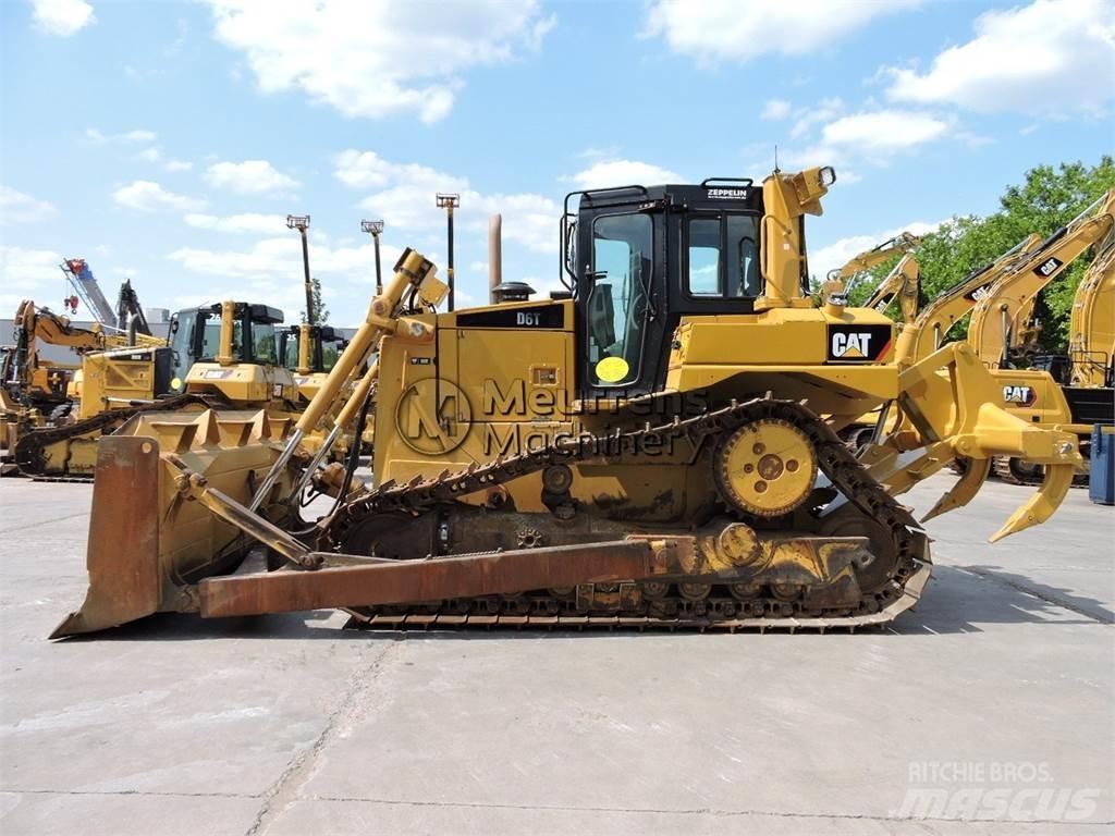 CAT D6TXL Dózerek