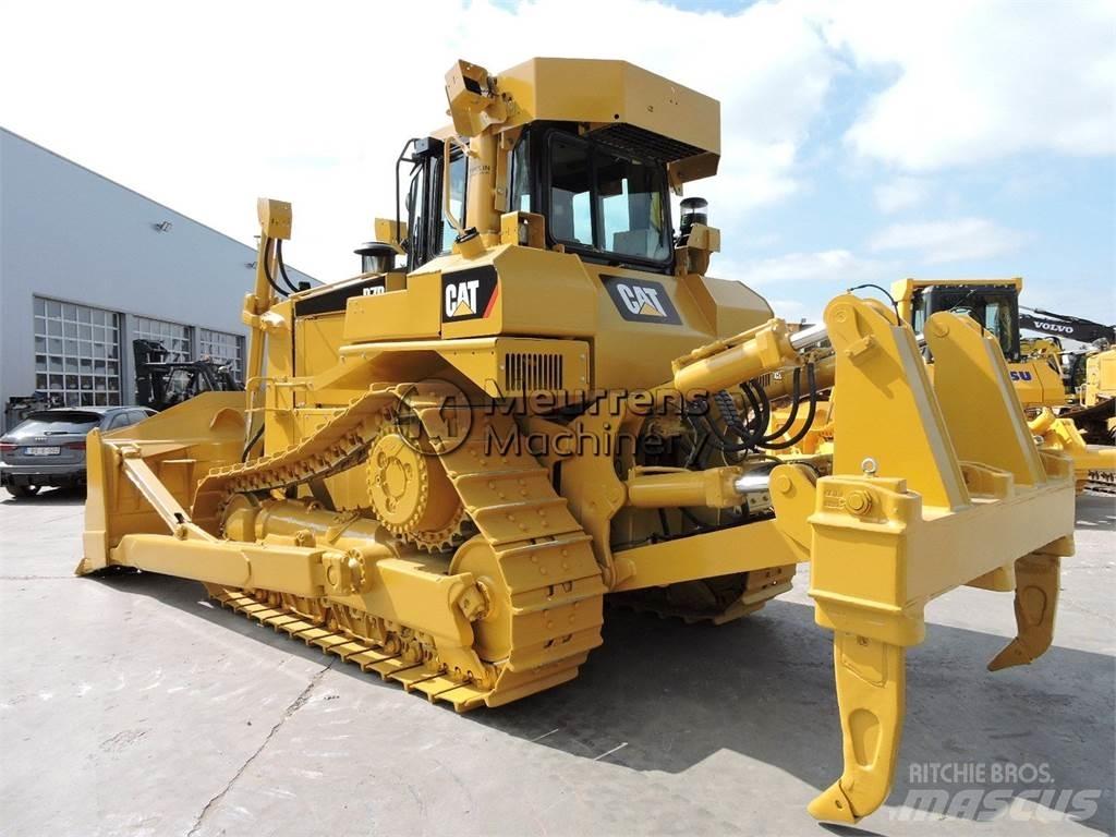 CAT D7R Dózerek