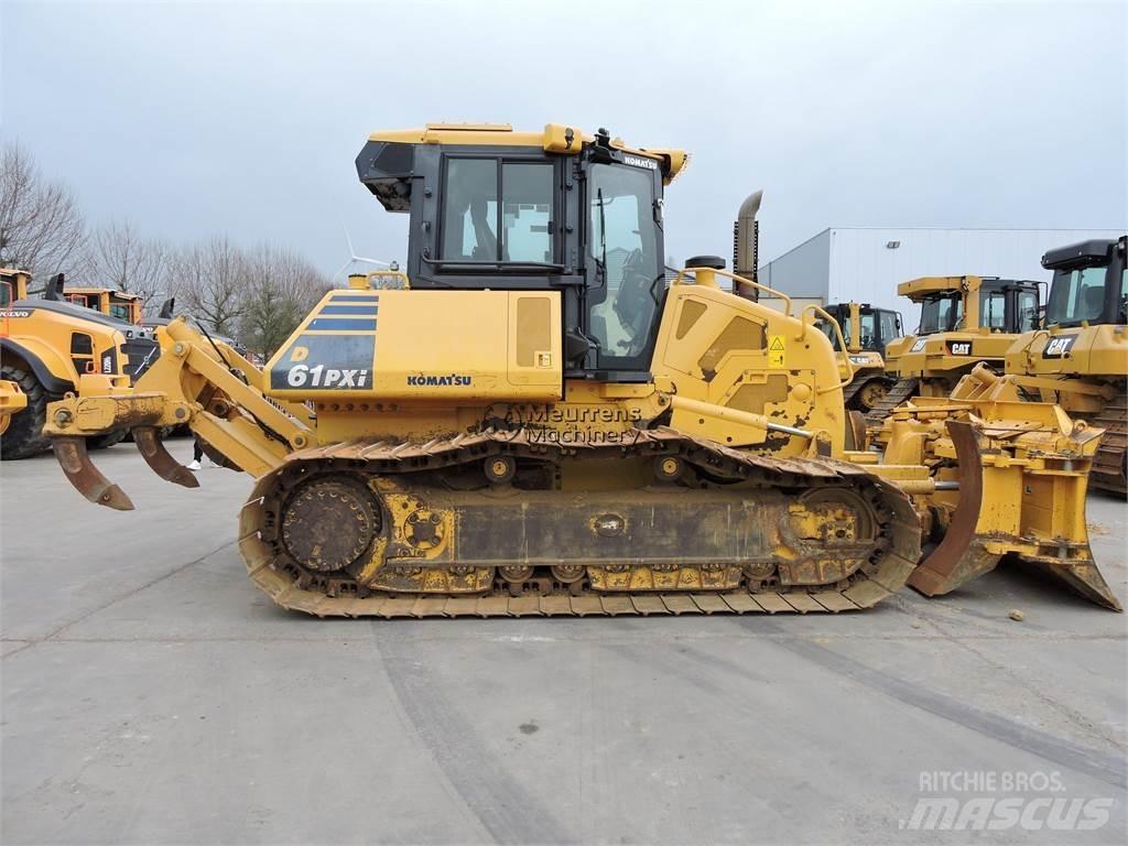 Komatsu D61PXi-24 Dózerek