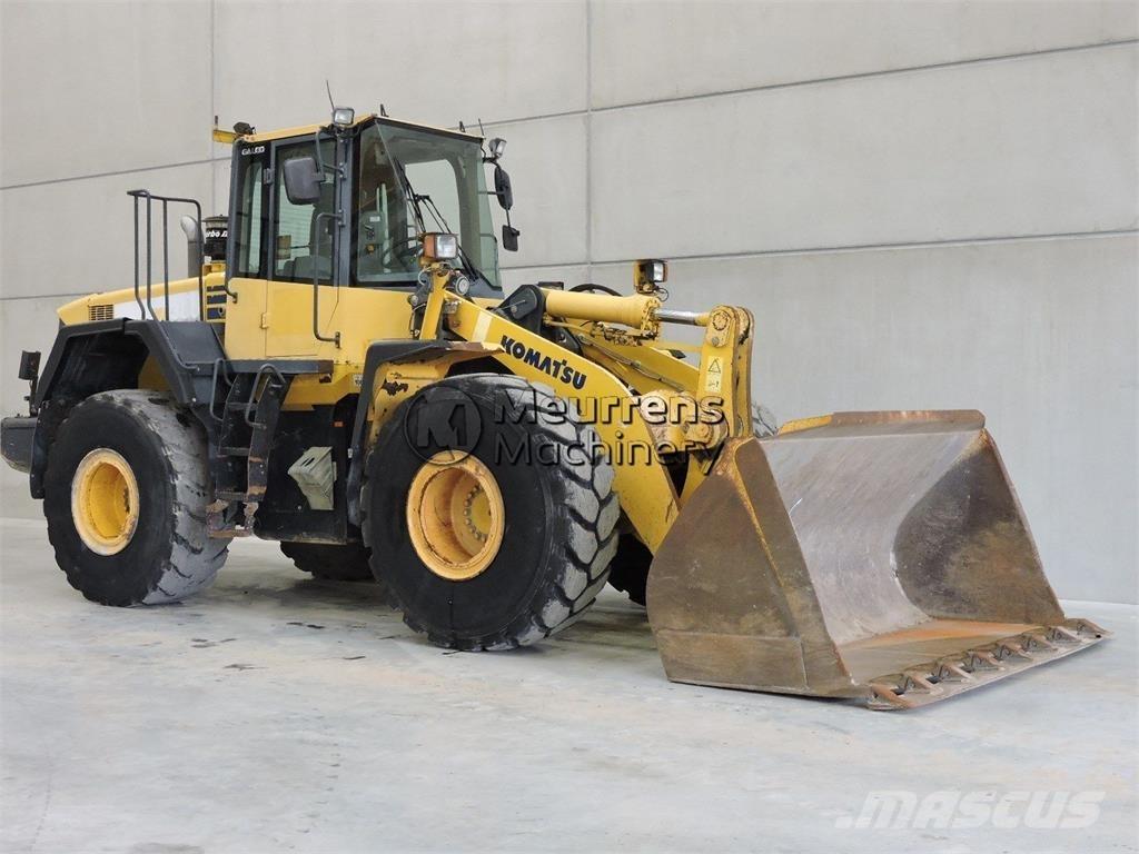 Komatsu WA380-6 Gumikerekes homlokrakodók