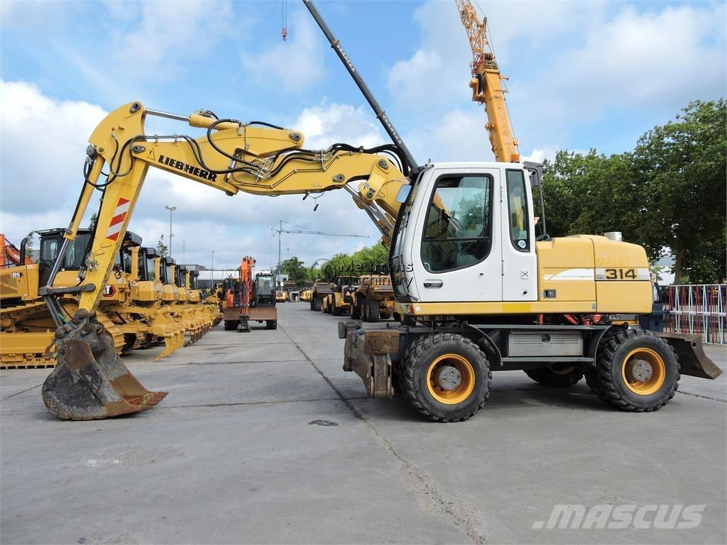 Liebherr A314 Gumikerekes kotrók