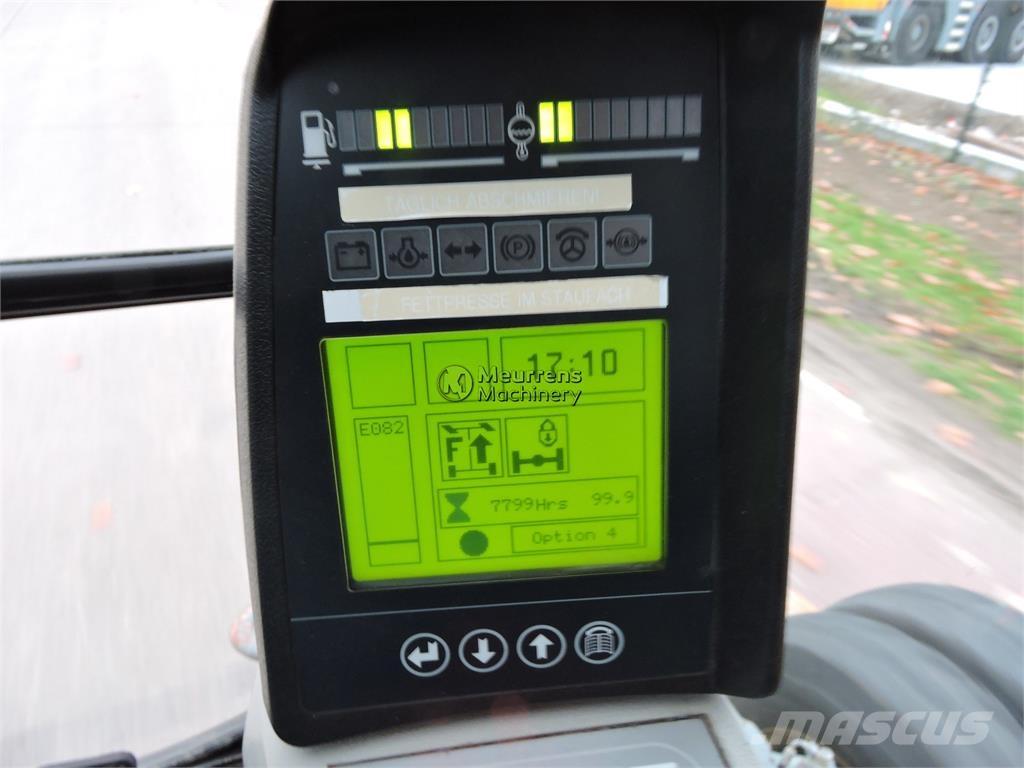 Liebherr A900C Gumikerekes kotrók