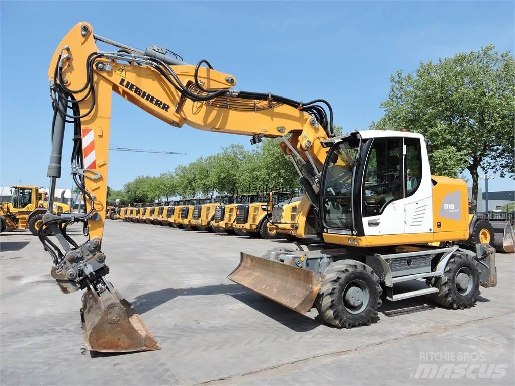 Liebherr A918 Gumikerekes kotrók