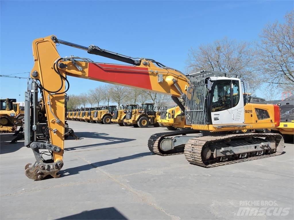 Liebherr R926LC Lánctalpas kotrók