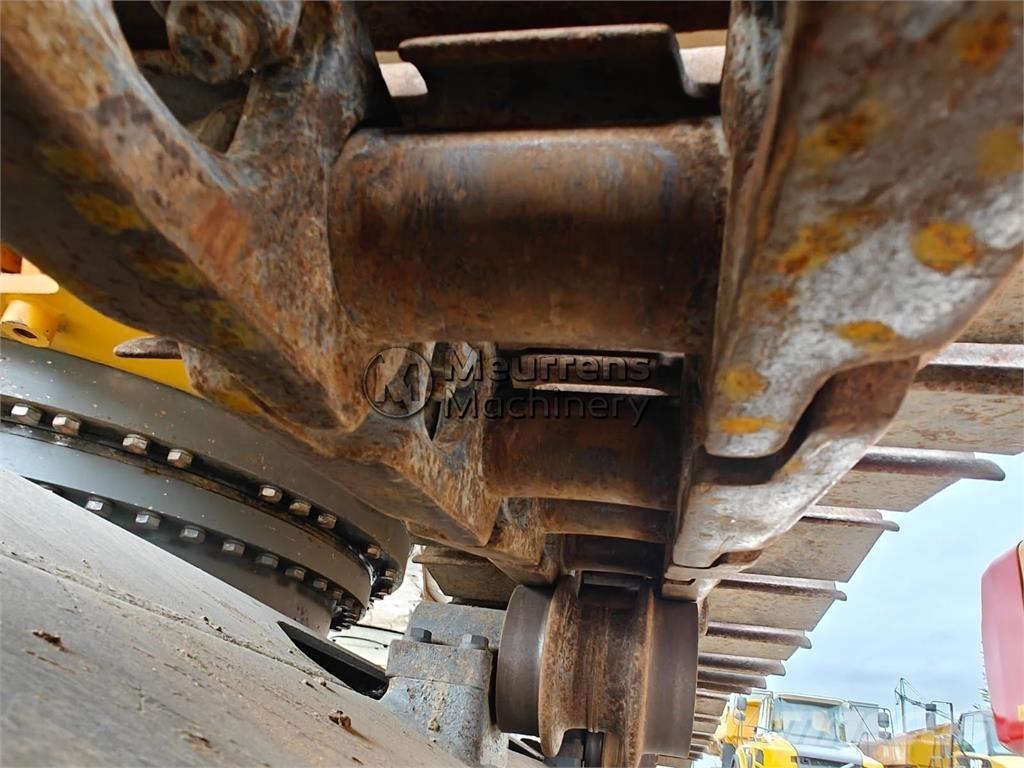 Liebherr R936 NLC Lánctalpas kotrók
