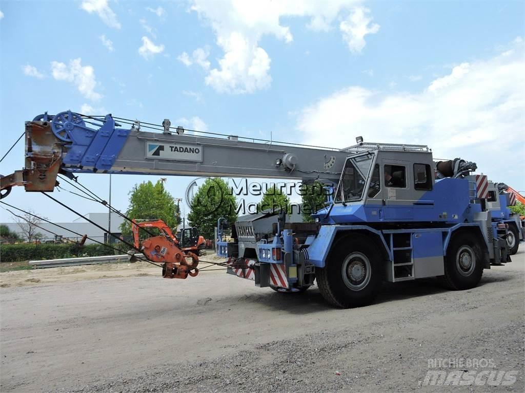 Tadano TR-300E Építőipar - Egyebek