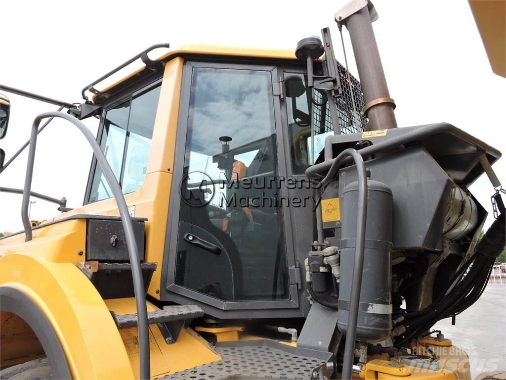 Volvo A25F Csuklósdömperek
