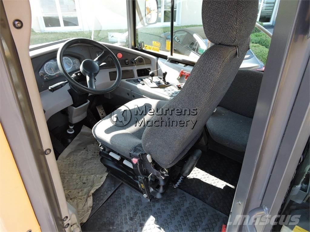 Volvo A25F Csuklósdömperek