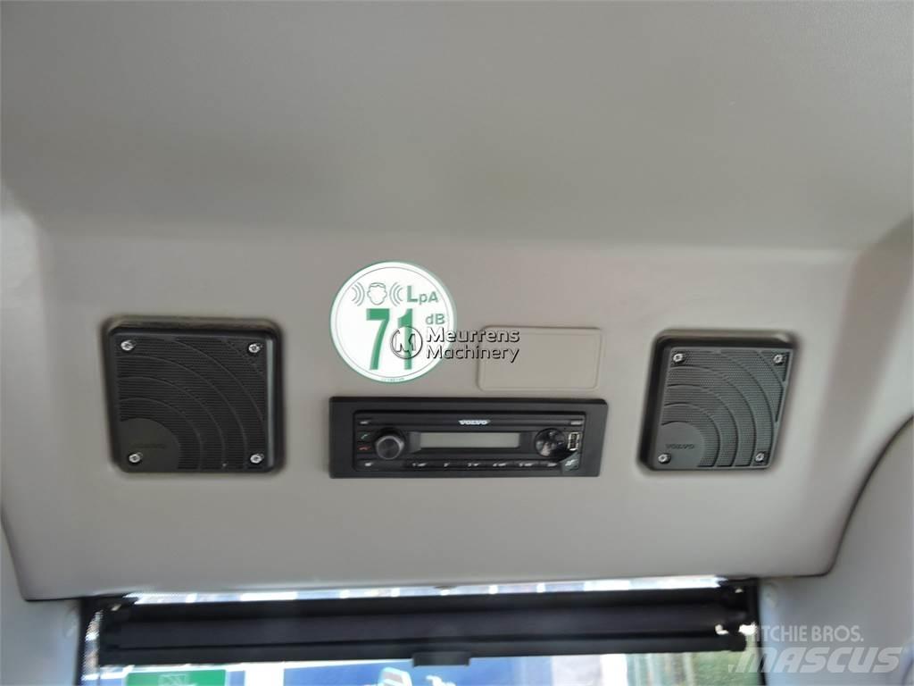 Volvo ECR235EL Lánctalpas kotrók