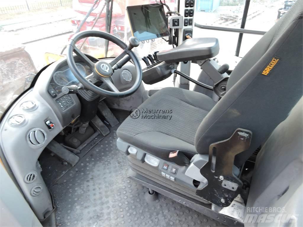 Volvo L110H GERMAN Gumikerekes homlokrakodók