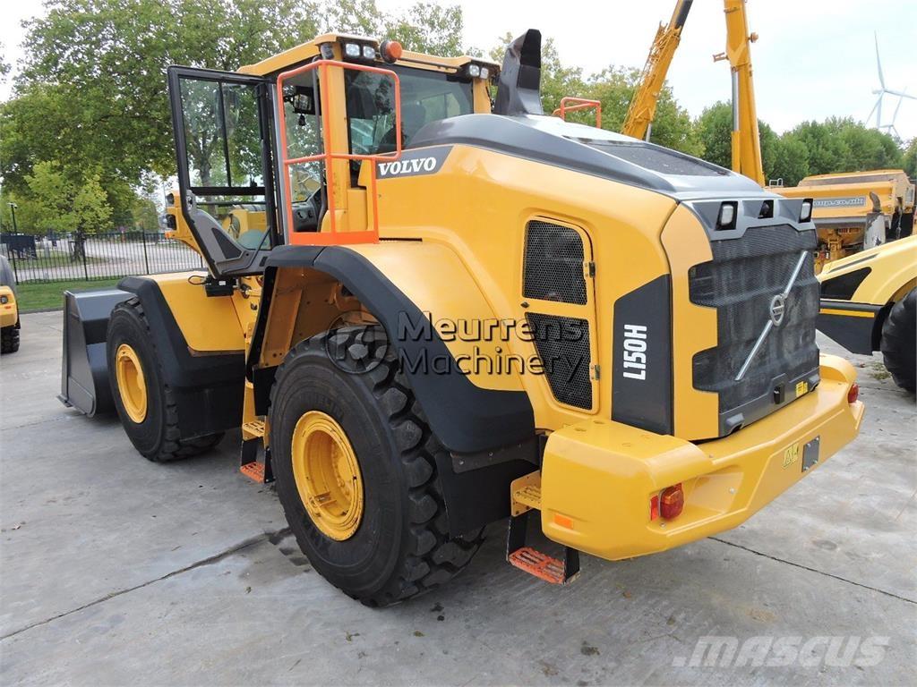 Volvo L150H Gumikerekes homlokrakodók