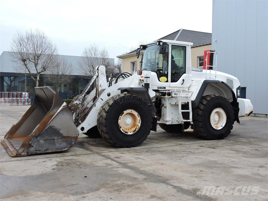 Volvo L180G Gumikerekes homlokrakodók