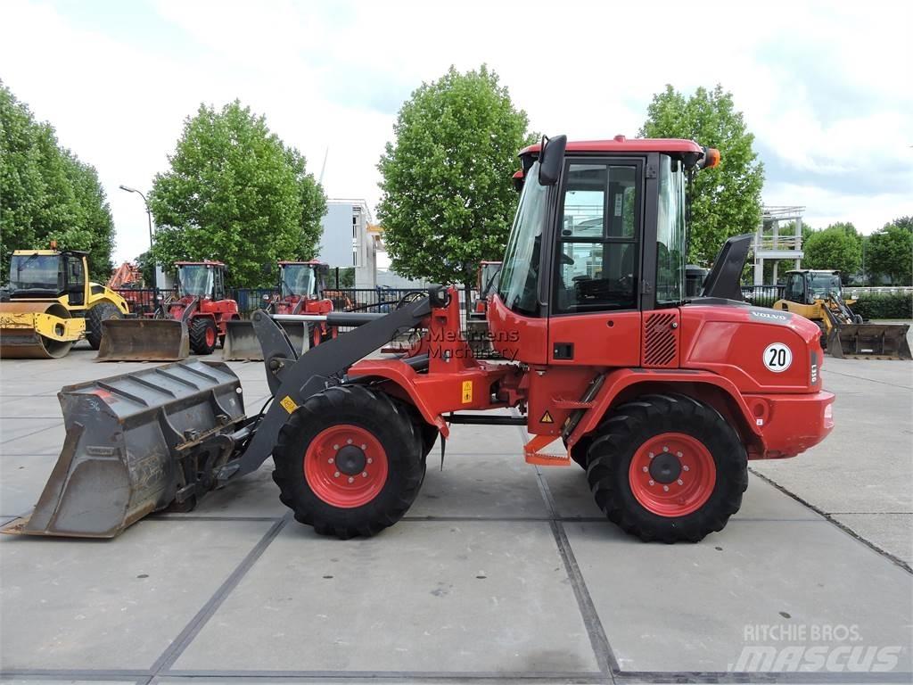 Volvo L35G + Fork-German Gumikerekes homlokrakodók