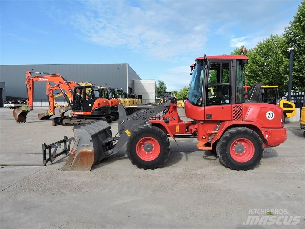Volvo L35G + Fork-German Gumikerekes homlokrakodók