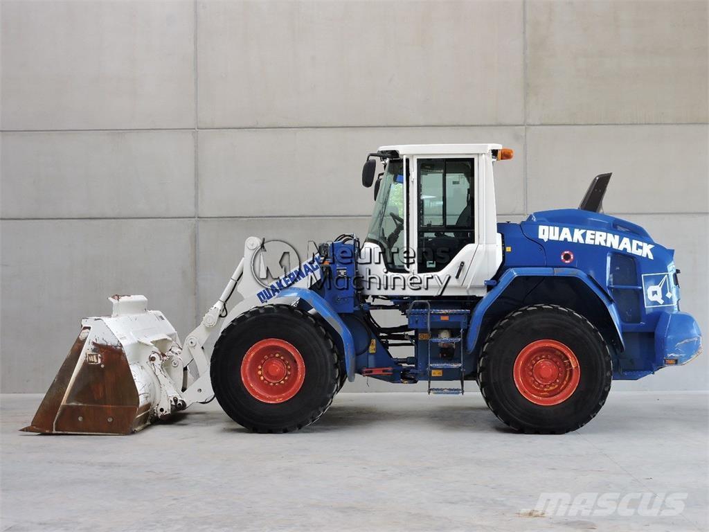 Volvo L90H Gumikerekes homlokrakodók