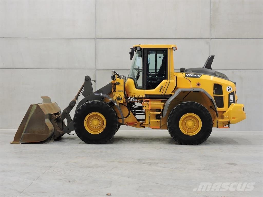 Volvo L90H Gumikerekes homlokrakodók