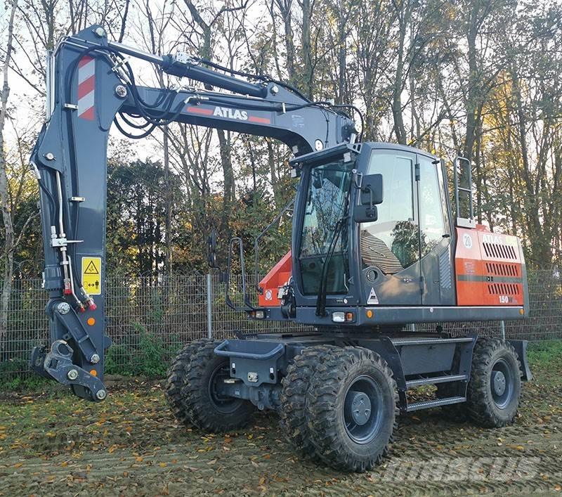 Atlas 150 W Gumikerekes kotrók