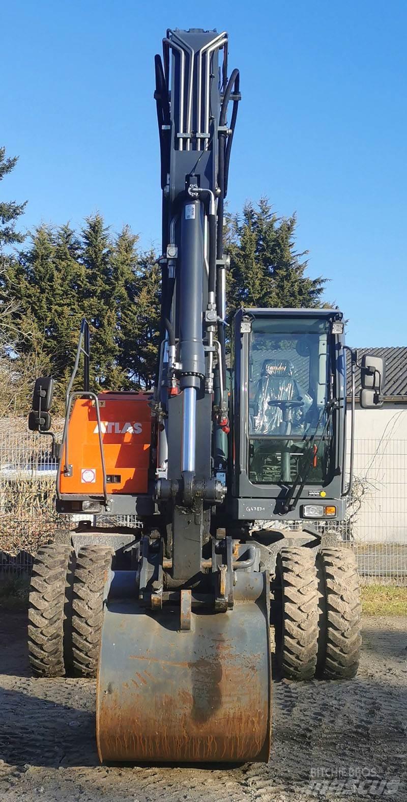 Atlas 150 W Gumikerekes kotrók