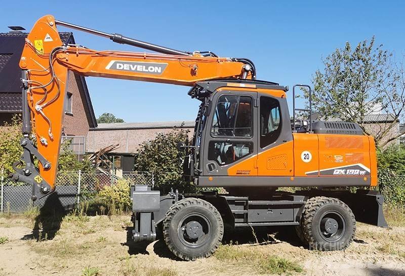 Develon DX 190 W-7 Gumikerekes kotrók