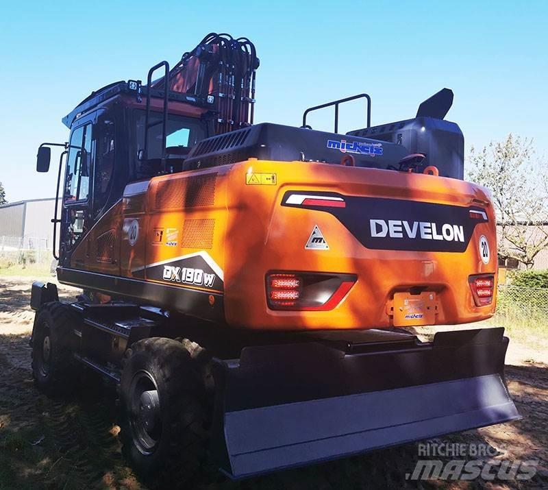 Develon DX 190 W-7 Gumikerekes kotrók
