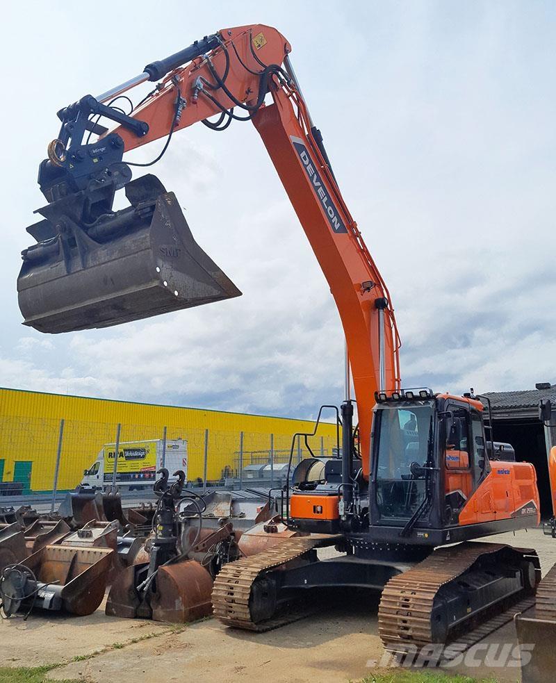 Develon DX 225 LC-7 Lánctalpas kotrók
