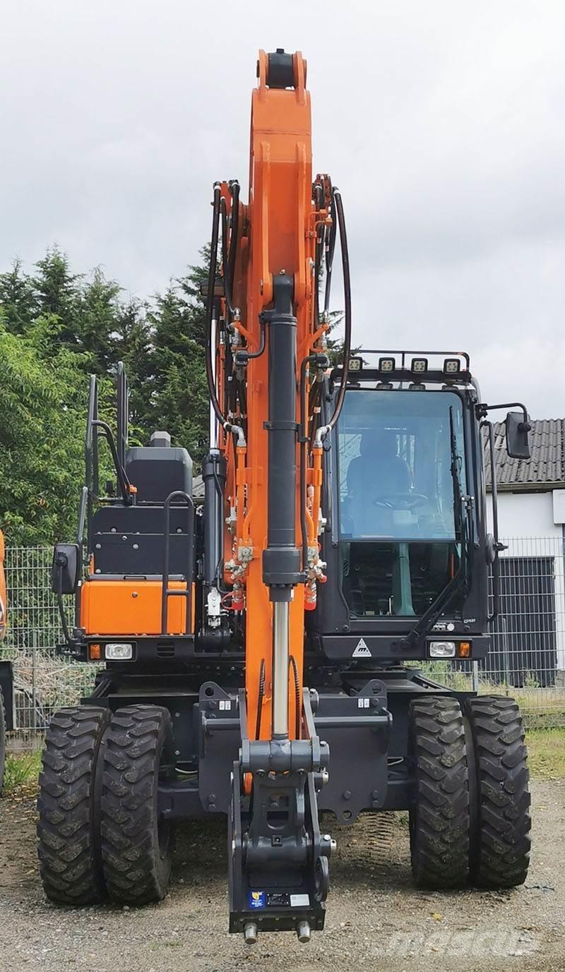 Doosan DX 160 W-7 Gumikerekes kotrók