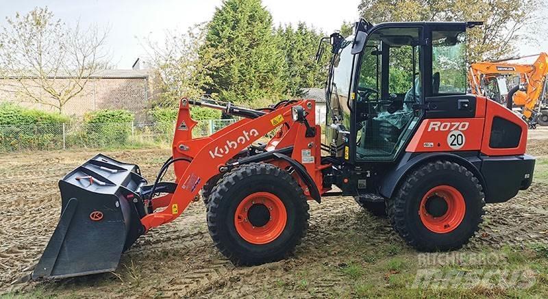 Kubota R 070W K WT QC Gumikerekes homlokrakodók
