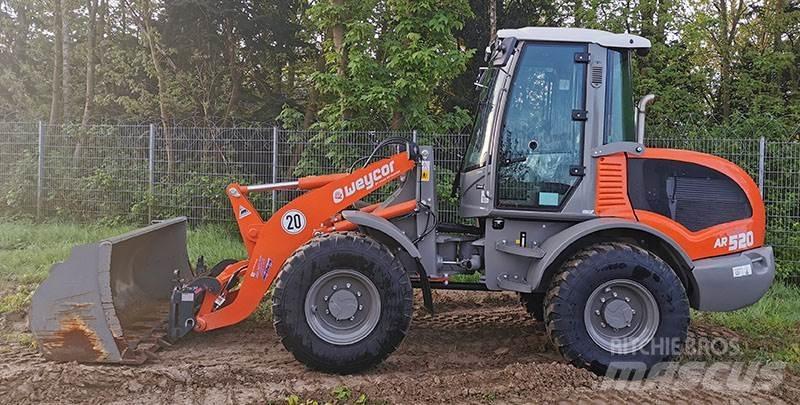 Weycor AR 520 Gumikerekes homlokrakodók