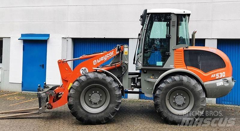 Weycor AR 530 Gumikerekes homlokrakodók
